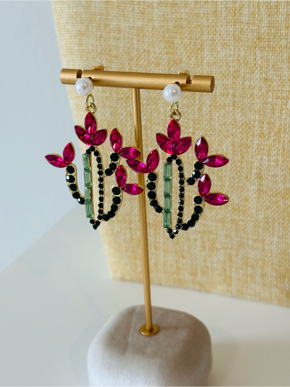 Fashion Jewelry Pink and Green Floral Drop Earrings with Pearl Tops